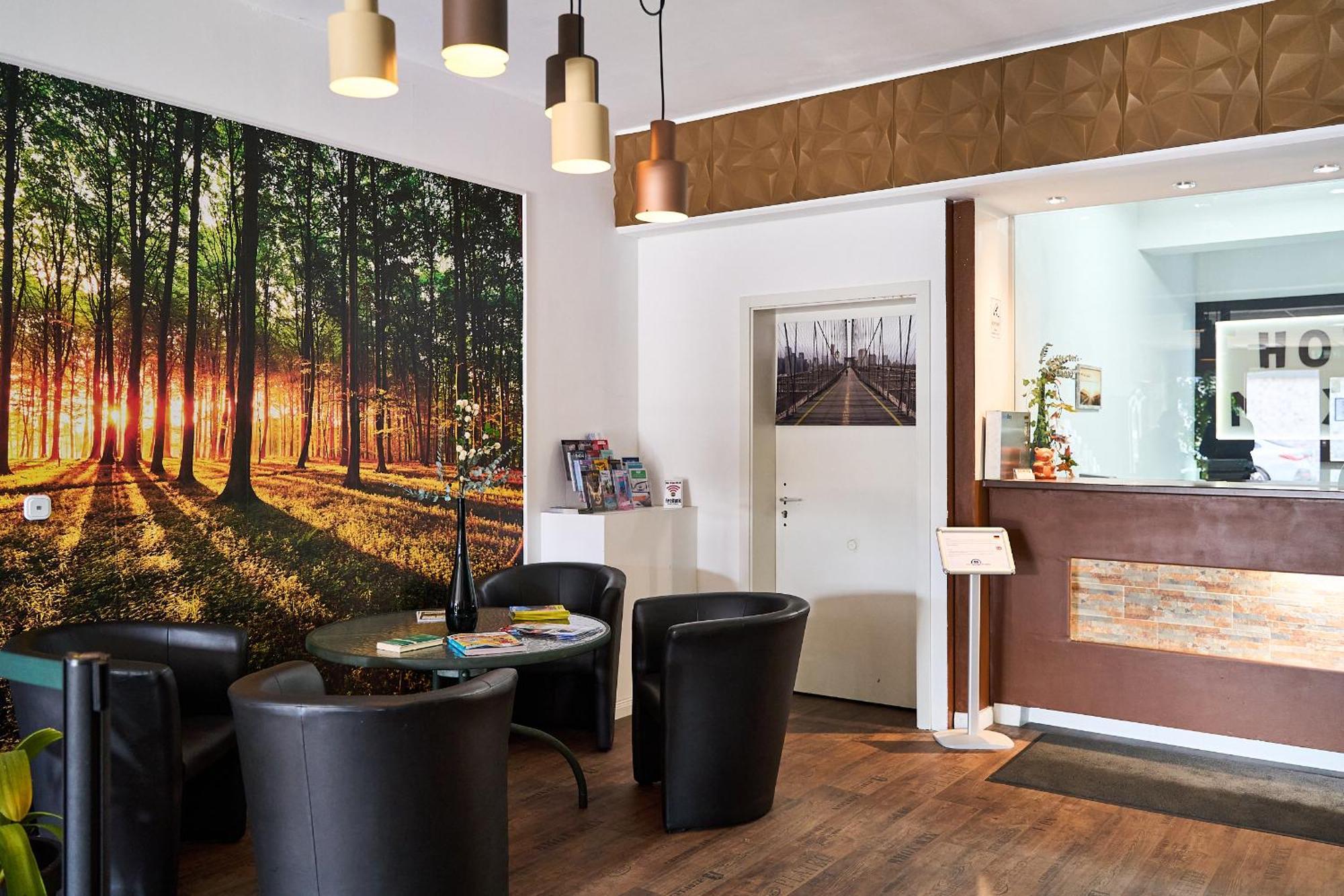 Hotel Maximo Pinneberg Eksteriør bilde